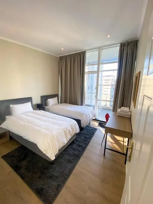 Spacious 2-Bed Unit No-Powercuts Città del Capo 0*,  Sudafrica
