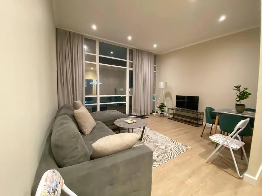 Spacious 2-Bed Unit No-Powercuts Città del Capo Appartamento